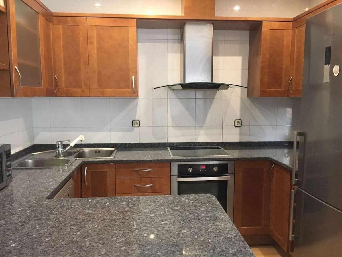 Nice And Quiet Flat In Premia De Mar Hutb Exterior photo